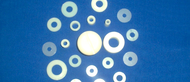 https://fastenercomponents.com/images/uploads/20250903/orig_plastic-washers-102617.png
